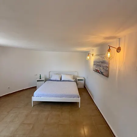 Bella Vista